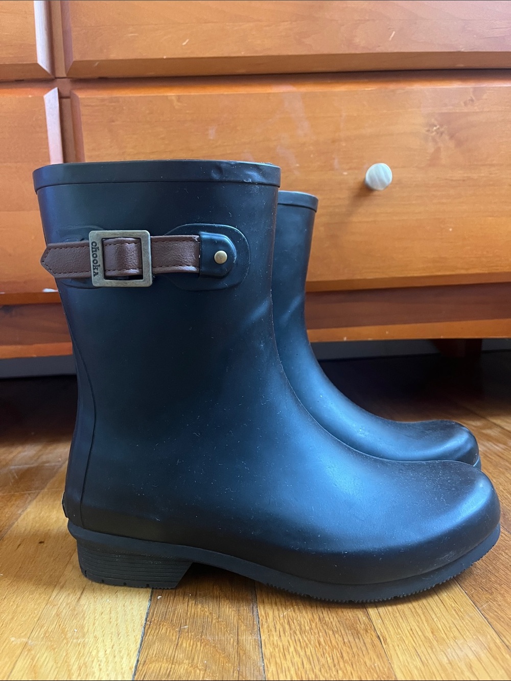 chooka Black Short Rain Boots with Brown Strap Accent